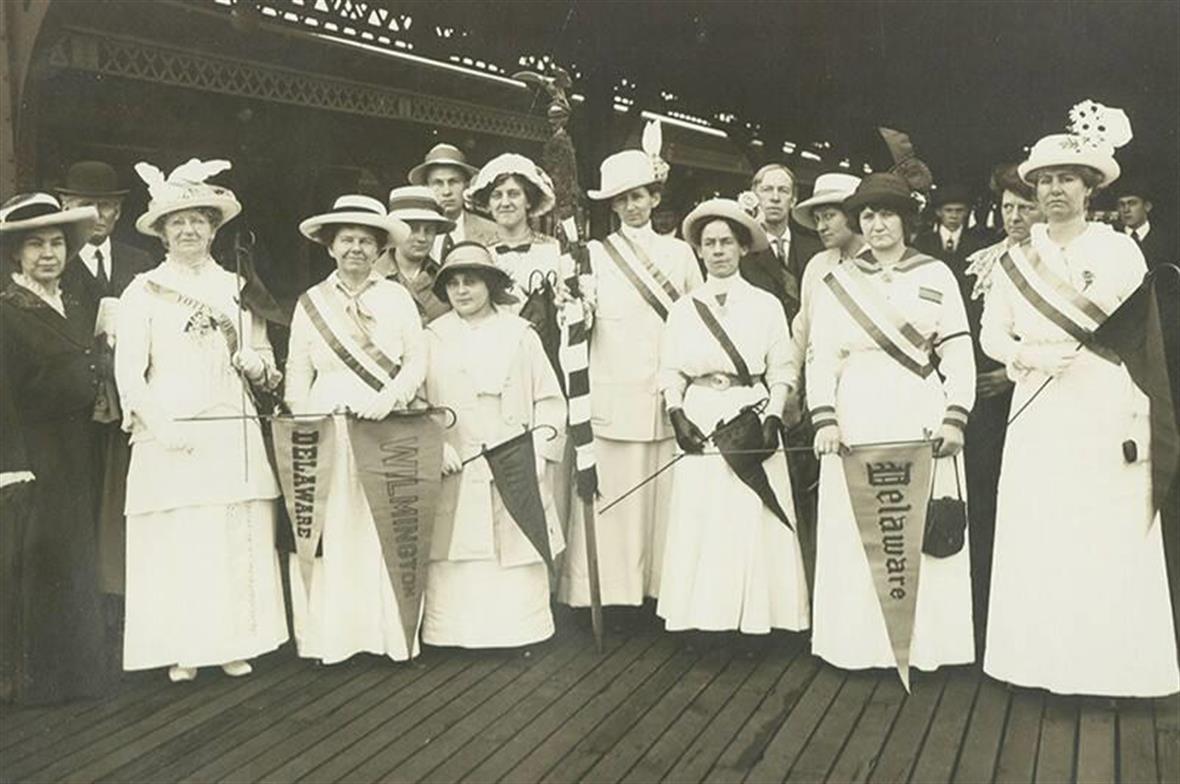 vintage photo of delaware suffragists